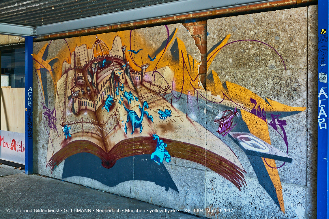 21.03.2017 - Abrissbaustelle Quiddezentrum in Neuperlach